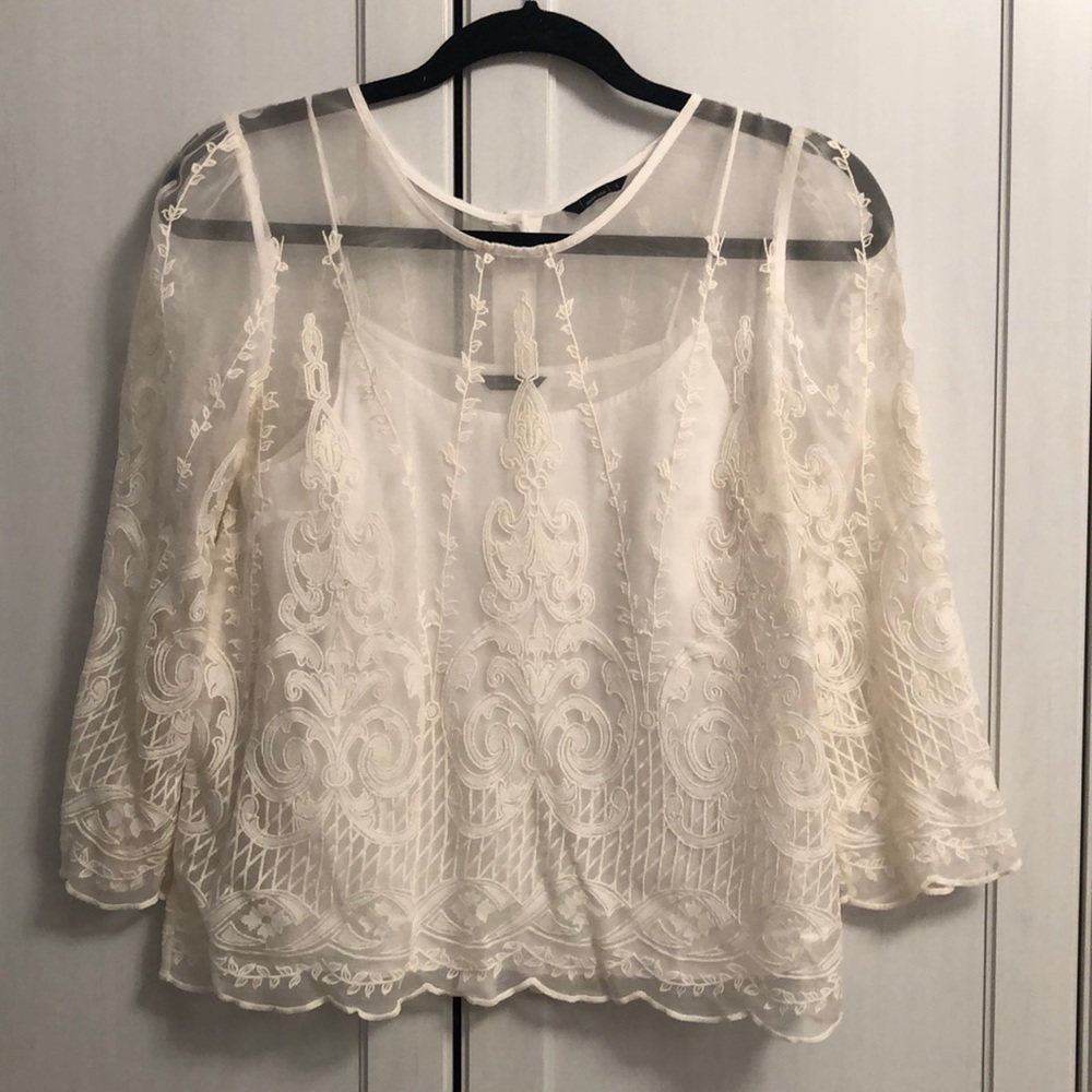 Anthropologie Scallop Floral Embroidered Blouse